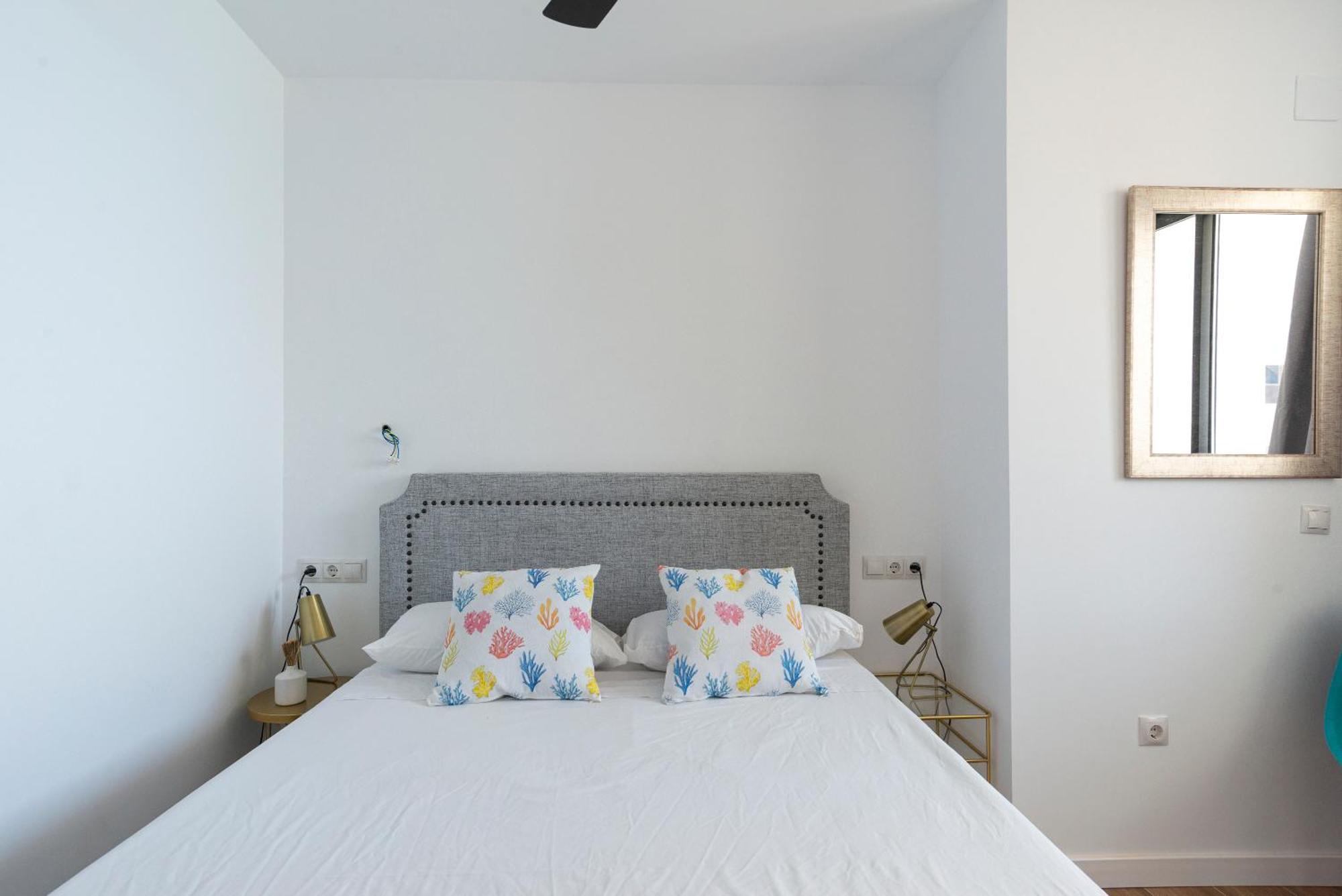 Playamar Waterfront Exclusive Apartment And Views Tower 2 Fl 14 Torremolinos Eksteriør bilde