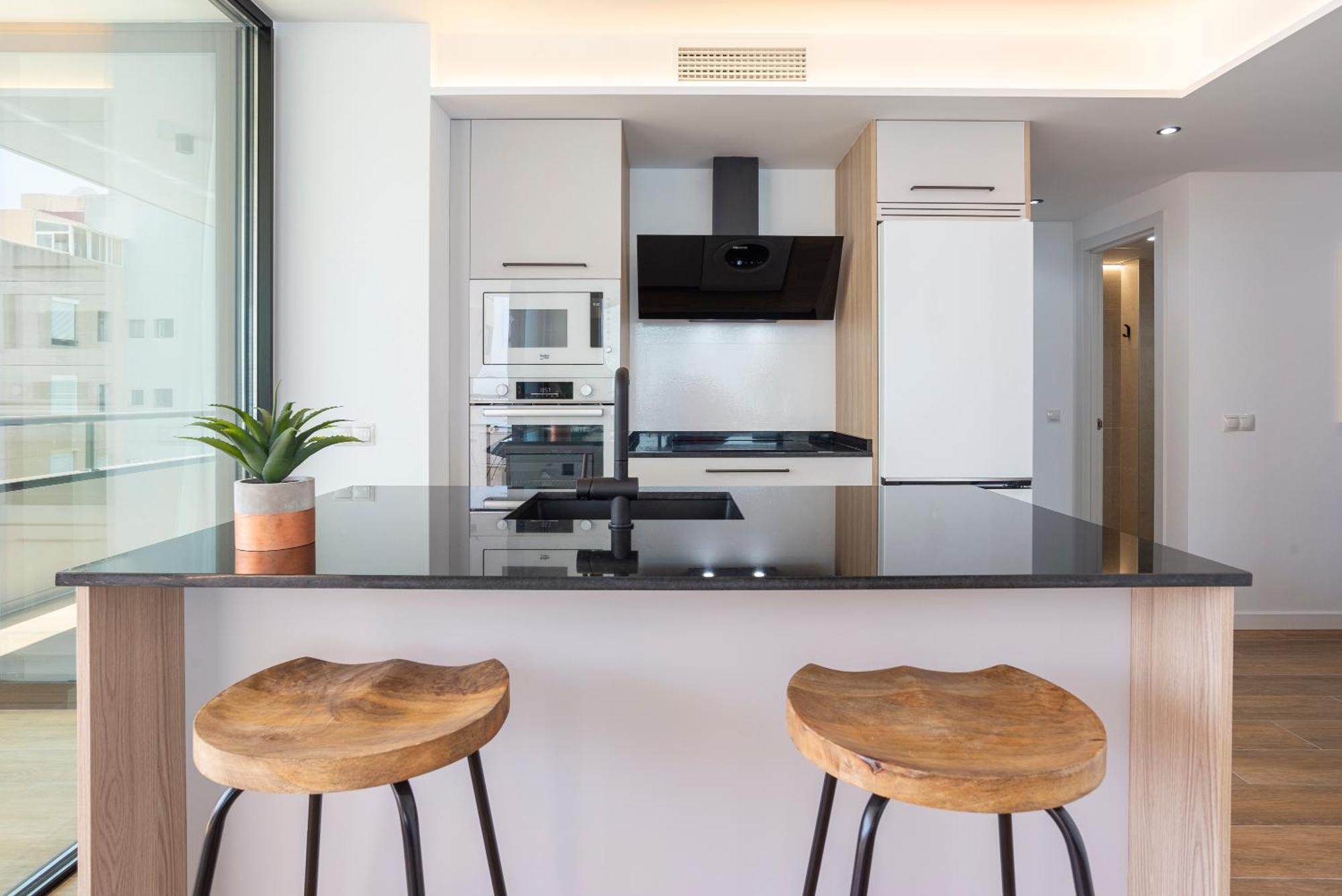 Playamar Waterfront Exclusive Apartment And Views Tower 2 Fl 14 Torremolinos Eksteriør bilde