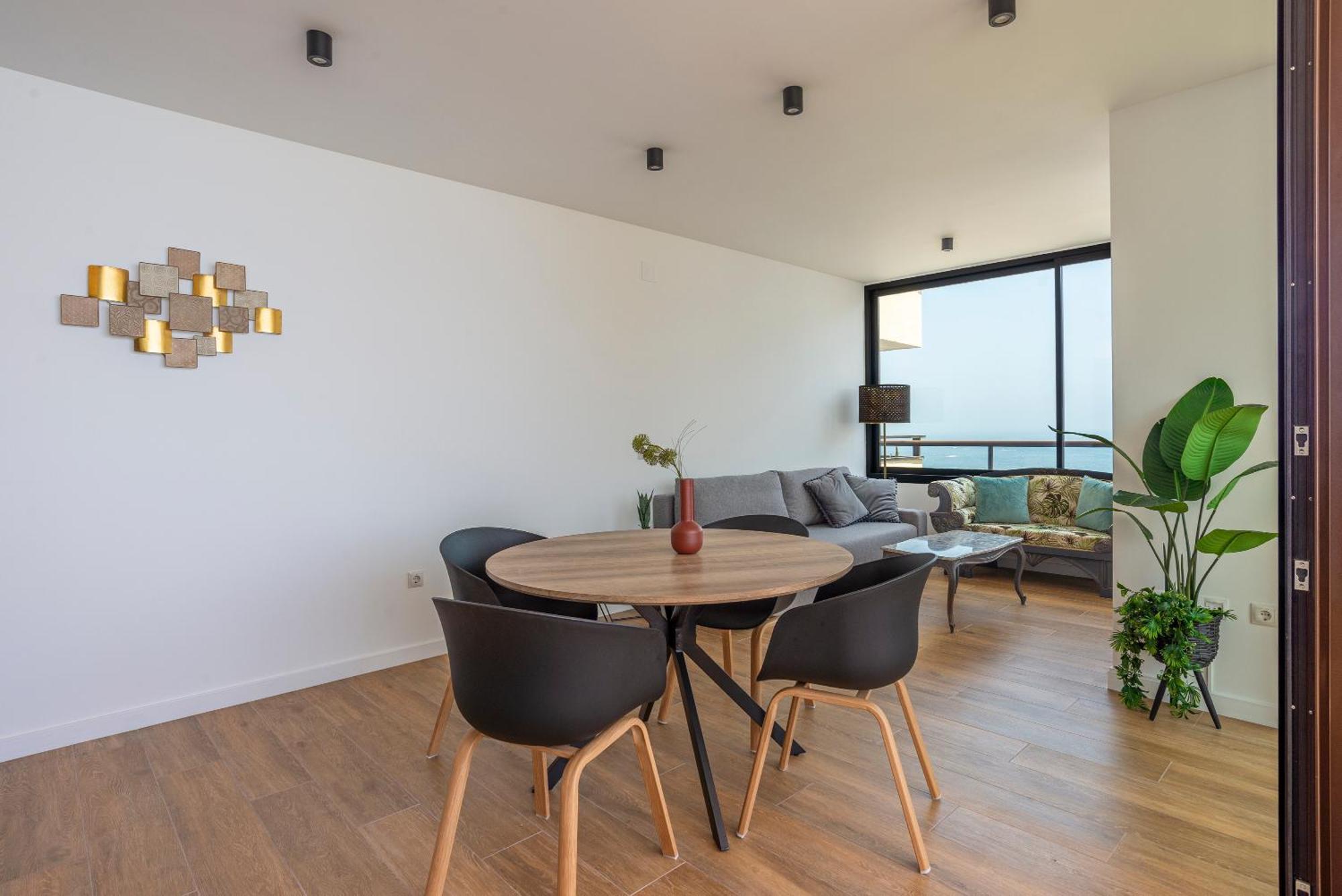 Playamar Waterfront Exclusive Apartment And Views Tower 2 Fl 14 Torremolinos Eksteriør bilde